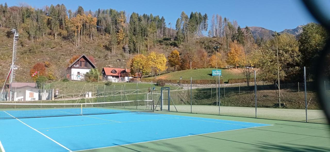 Camping & Caravan Zoncolan Оваро Экстерьер фото