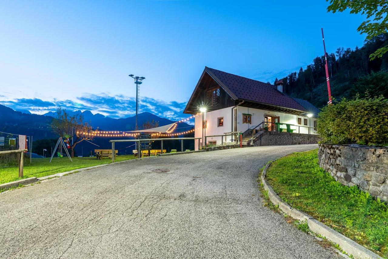 Camping & Caravan Zoncolan Оваро Экстерьер фото
